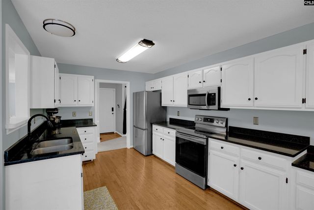 108 Amelia Court, Lexington, SC 29072