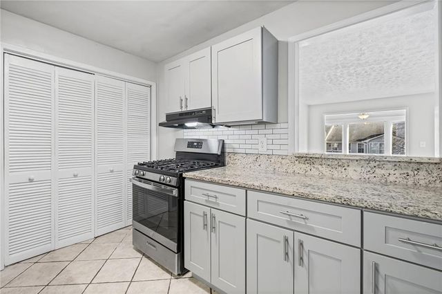 907 Augusta SE Drive, Marietta, GA 30067