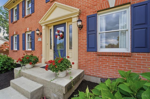 6295 Stoneyford Court, West Chester, OH 45069