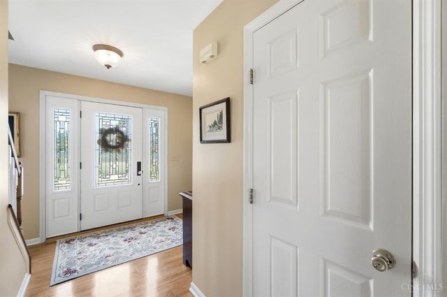 6295 Stoneyford Court, West Chester, OH 45069