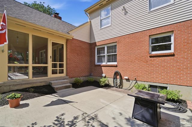 6295 Stoneyford Court, West Chester, OH 45069