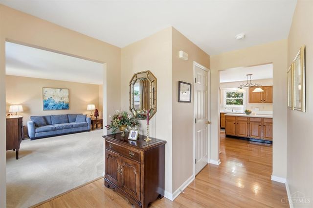 6295 Stoneyford Court, West Chester, OH 45069
