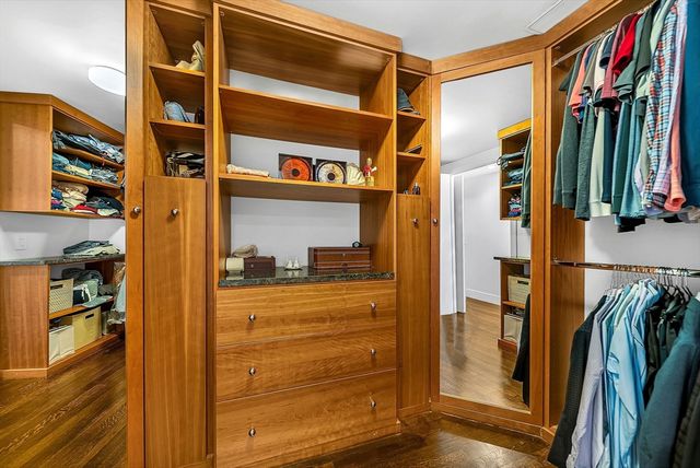 360 Newbury Street PH807, Boston, MA 02115