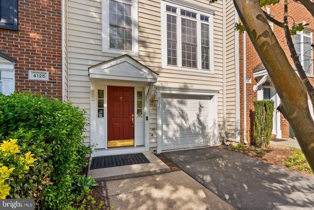 4127 FAIRFAX CENTER CREEK DR, Fairfax, VA 22030