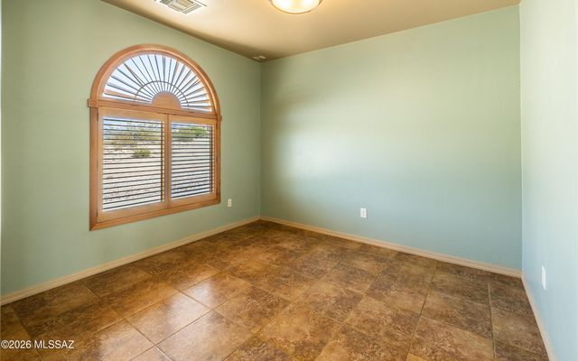 241 N Suntan Drive, Vail, AZ 85641