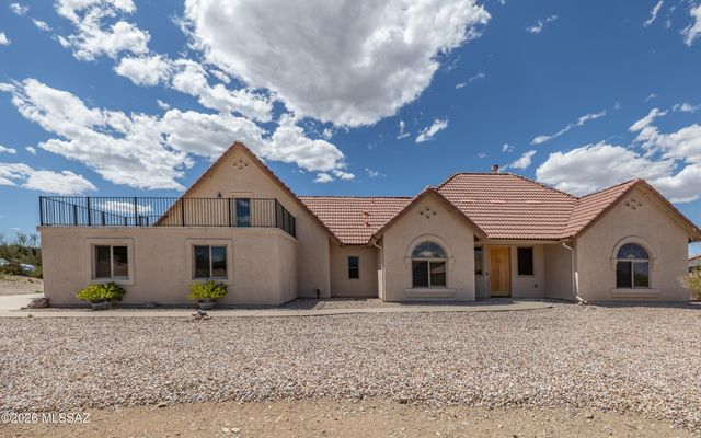 241 N Suntan Drive, Vail, AZ 85641
