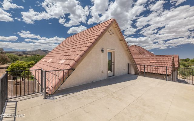 241 N Suntan Drive, Vail, AZ 85641