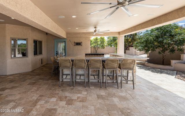 241 N Suntan Drive, Vail, AZ 85641