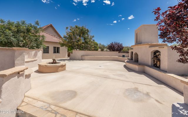 241 N Suntan Drive, Vail, AZ 85641