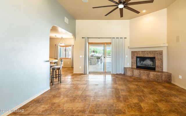 241 N Suntan Drive, Vail, AZ 85641