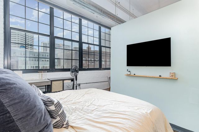 500 Robert Street N 201, Saint Paul, MN 55101