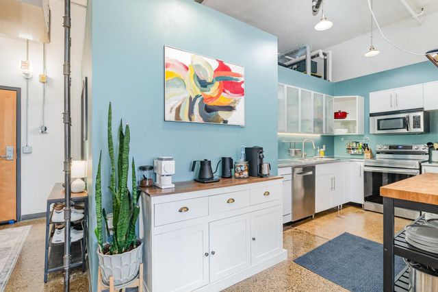 500 Robert Street N 201, Saint Paul, MN 55101