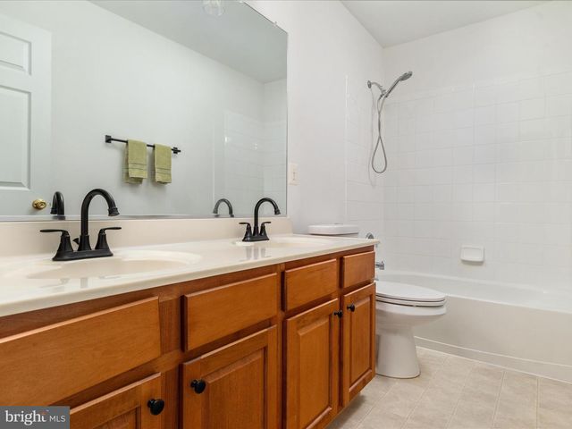 416 GATEPOST CT, Purcellville, VA 20132