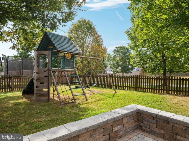 416 GATEPOST CT, Purcellville, VA 20132