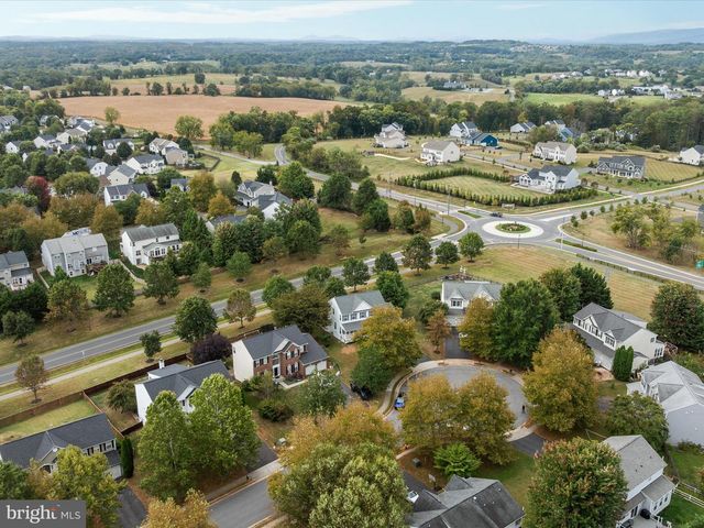 416 GATEPOST CT, Purcellville, VA 20132
