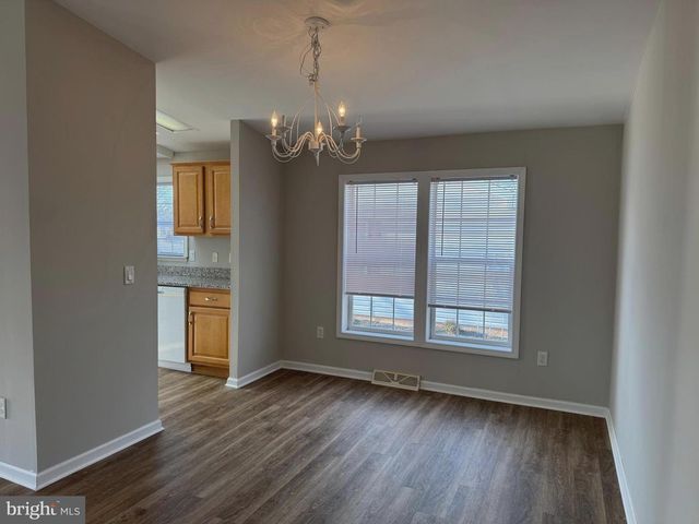 4 POPPY PL, Royersford, PA 19468