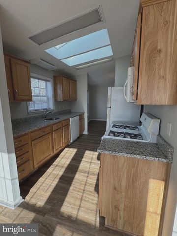 4 POPPY PL, Royersford, PA 19468