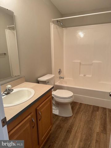 4 POPPY PL, Royersford, PA 19468