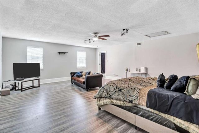 2225 Pleasant Hill Road, Atlanta, GA 30349