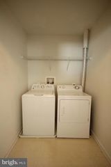14211-B SAINT GERMAIN DR #26, Centreville, VA 20121