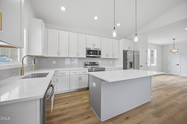 461 New York Avenue, Burlington, NC 27215
