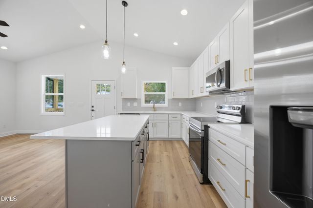 461 New York Avenue, Burlington, NC 27215