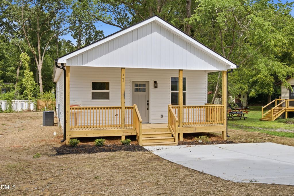 461 New York Avenue, Burlington, NC 27215