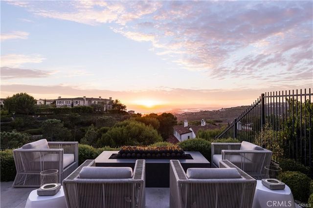 39 Tide Watch, Newport Coast, CA 92657