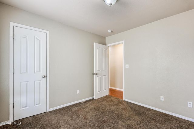 14624 FRIESIAN Trail, El Paso, TX 79938