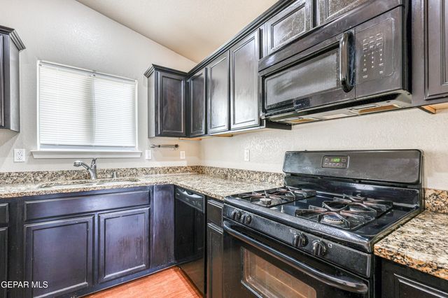 14624 FRIESIAN Trail, El Paso, TX 79938