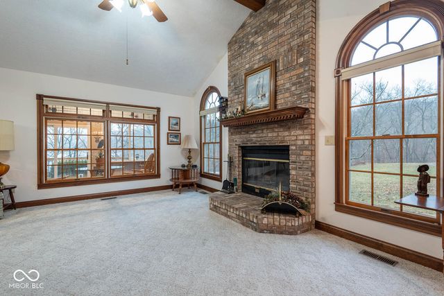 8031 E Hardin Ridge Road, Heltonville, IN 47436