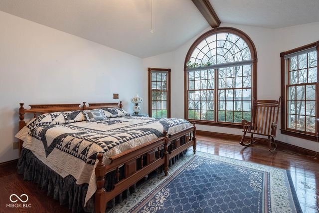 8031 E Hardin Ridge Road, Heltonville, IN 47436