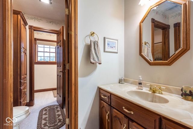 8031 E Hardin Ridge Road, Heltonville, IN 47436