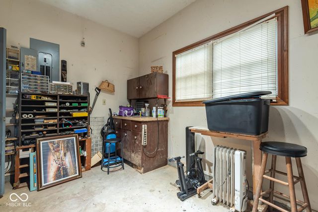 8031 E Hardin Ridge Road, Heltonville, IN 47436