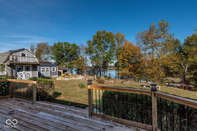 8031 E Hardin Ridge Road, Heltonville, IN 47436