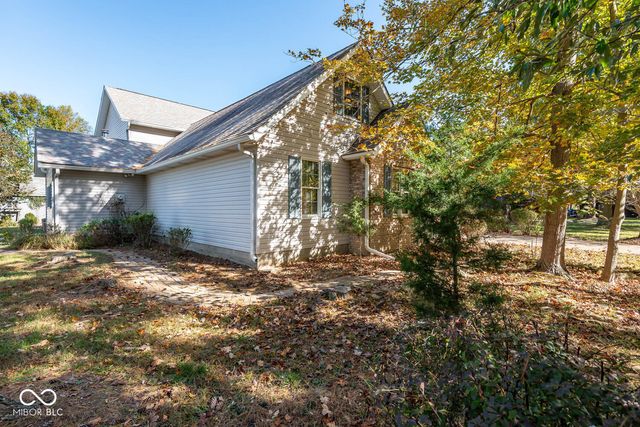 8031 E Hardin Ridge Road, Heltonville, IN 47436