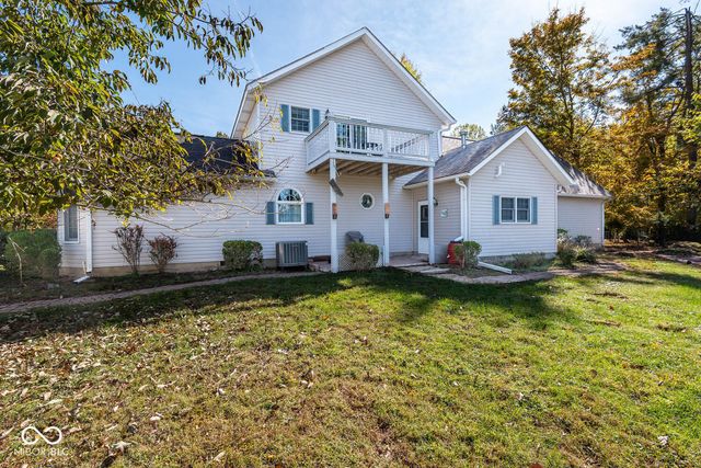 8031 E Hardin Ridge Road, Heltonville, IN 47436