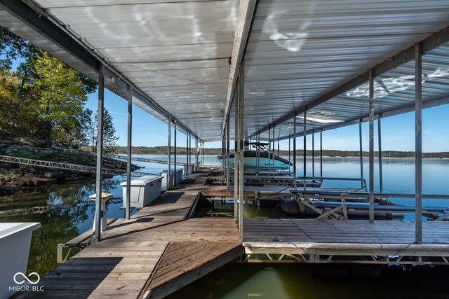 8031 E Hardin Ridge Road, Heltonville, IN 47436