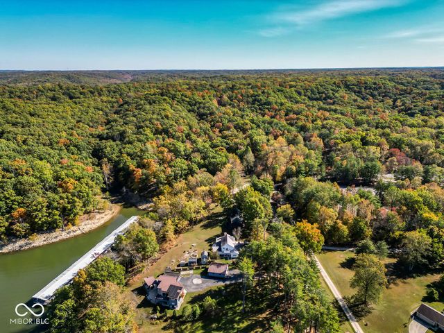 8031 E Hardin Ridge Road, Heltonville, IN 47436