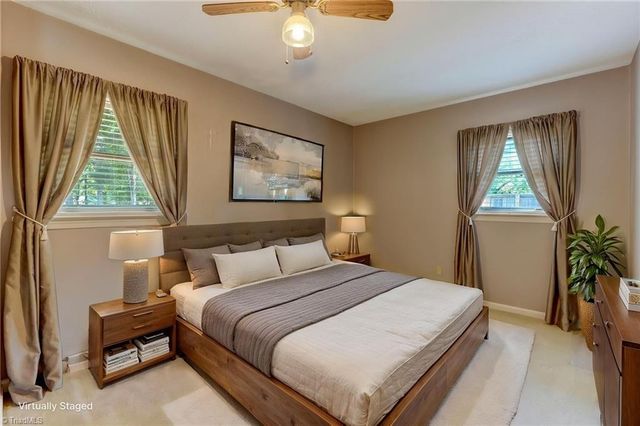 818 Grand Oaks Drive, Eden, NC 27288