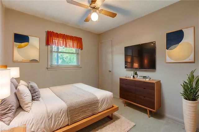 818 Grand Oaks Drive, Eden, NC 27288