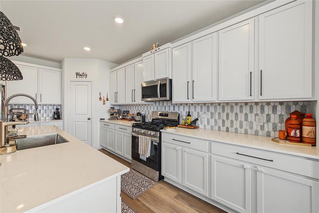 5343 Pompano Loop, Baytown, TX 77521
