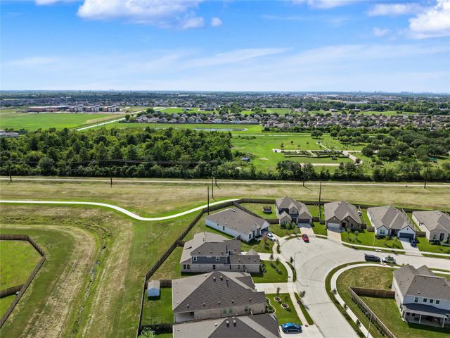 5343 Pompano Loop, Baytown, TX 77521