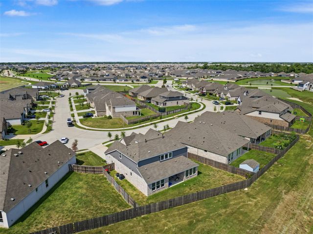 5343 Pompano Loop, Baytown, TX 77521