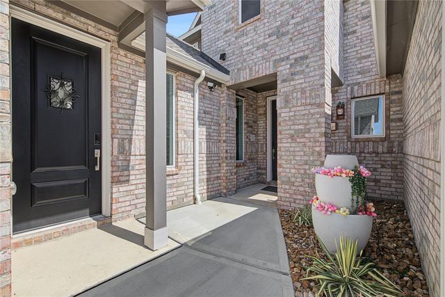 5343 Pompano Loop, Baytown, TX 77521