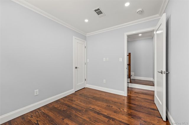 7019 Manse Street, Forest Hills, NY 11375