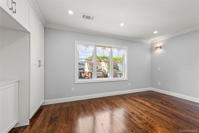 7019 Manse Street, Forest Hills, NY 11375