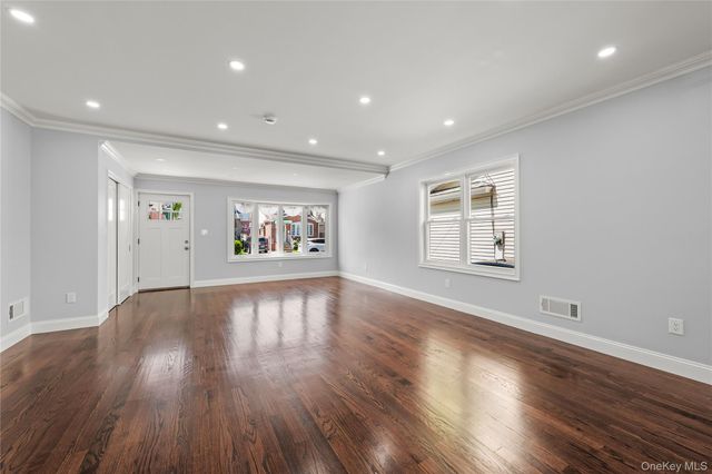 7019 Manse Street, Forest Hills, NY 11375