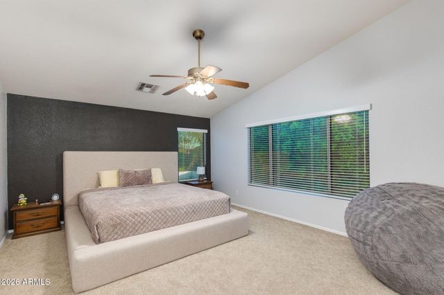 1163 W VAUGHN Avenue, Gilbert, AZ 85233