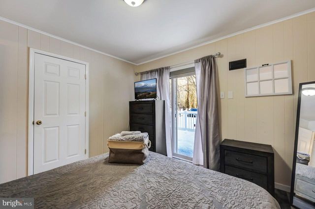 124 FERN RIDGE RD, Blakeslee, PA 18610